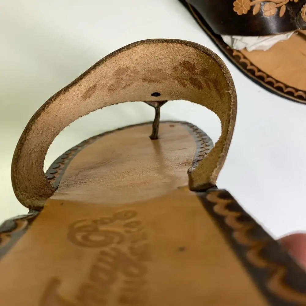 AMAY PE HECHO EN MEXICO Sandals 8 Artisan Huaraches Slip On Hand Tooled Floral